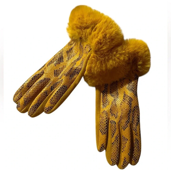 NWT MUSTARD YELLOW SNAKE PRINT FAUX FUR TOUCH SCREEN WINTER GLOVES - Picture 2 of 4